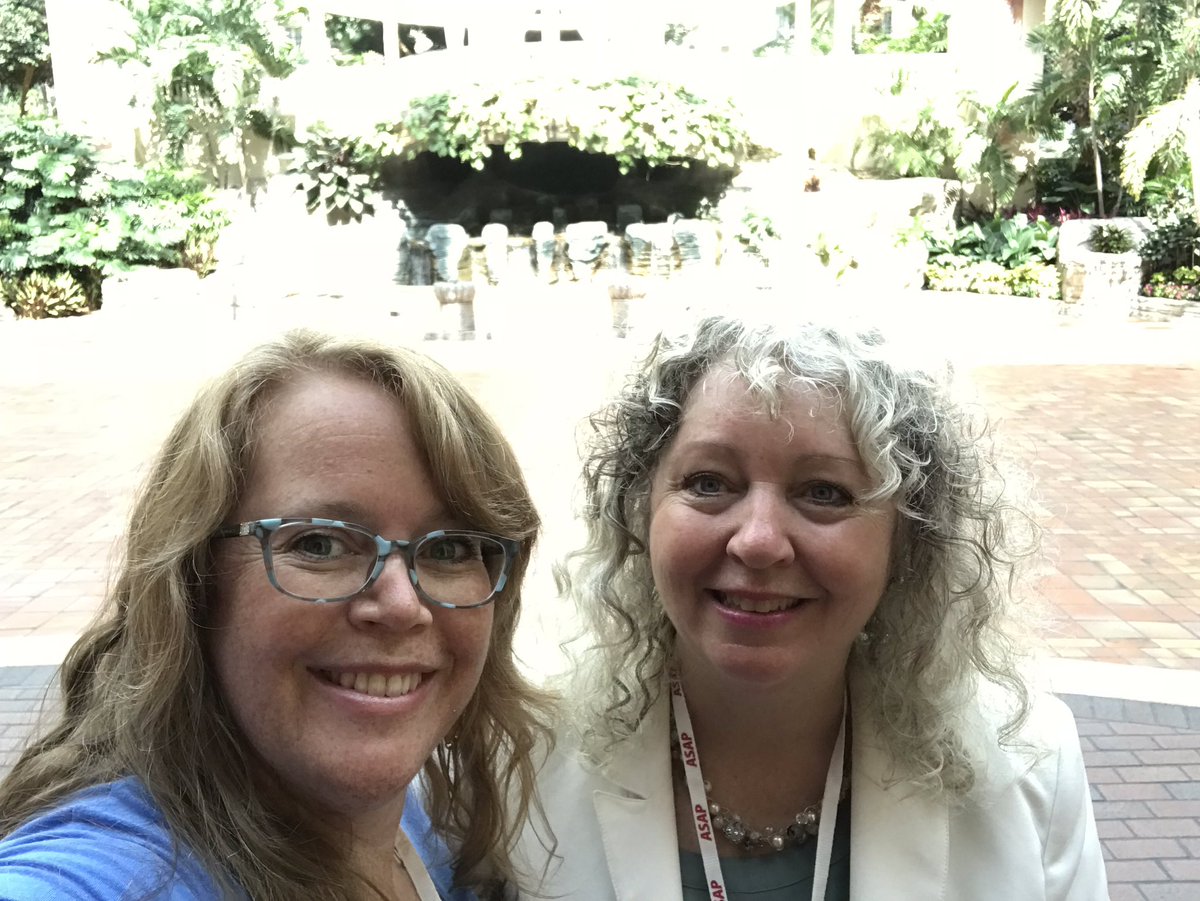 ExceptionalEA's tweet photo. #APC2018 Really pleased to have caught up here at the 26th Annual Administrative Professionals Conference in Kissimmee with some of the lovely ASAP members I’ve already interviewed for my Real Careers series - here, with (L-R) Renée, @StephBerg224 and @Erin_Floss. 
@ASAPadmns https://t.co/MzIDN0tGm4
