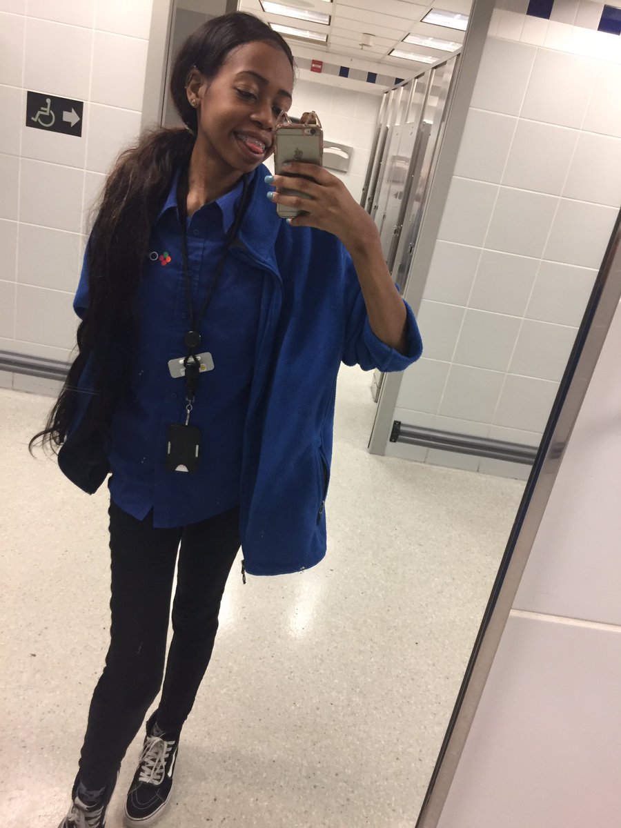 __Aisaa__'s tweet photo. My bad my bad for tripping on you ❣️ https://t.co/CLm69AGxNX