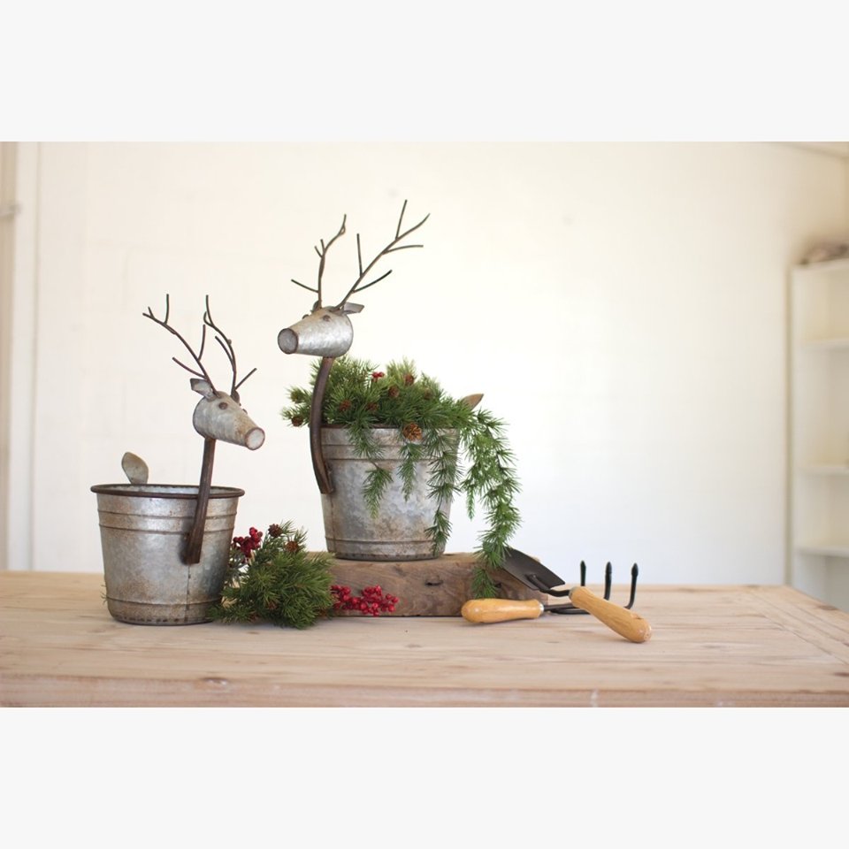 North_decor's tweet photo. Too cute not to share, look at how adorable these two metal deer planters are. Do you have a place for these in your home? 
https://t.co/c8vltD9Yzb
#planters #gardendecor #countryliving #countrycharm #rustic #rusticdecor #homesweethome https://t.co/41DJ1bbZwh