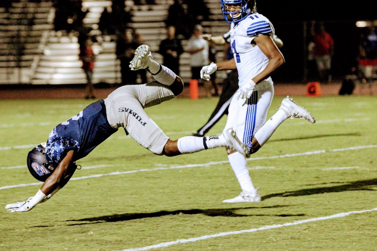 getannie's tweet photo. Chandler VS Perry 9/28 https://t.co/iyTyOKiwlb