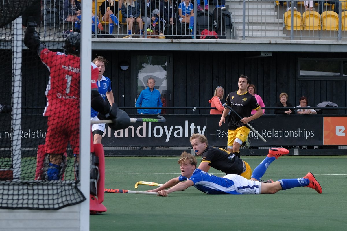 <a href="/KampongHeren1/">Kampong Heren 1</a> Foto's van vandaag: bit.ly/2QkL1z7 #hoofdklasse #kamponghockey #HCBKAM