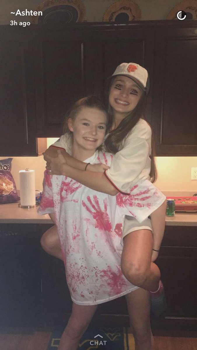 BELLAbowers_7's tweet photo. Happy Birthday Ashten!!! Thanks for being there whenever I need you and always making me laugh! I miss seeing you everyday!:( I love you!😘❤️❤️  @ashtenboggs https://t.co/3YS8tOBx83