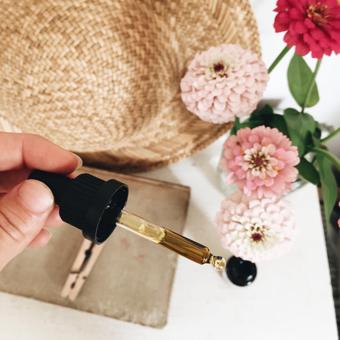CBD_ReLeafStore's tweet photo. Nuleaf Natural uses a combination of both subcritical and supercritical CO2 extractions which allows them to extract a complete range of cannabinoids, terpenes, essential oils, and other beneficial phytonutrients which yields a more potent blend. #cbd #cbdoil #cannabidiol https://t.co/CXuo59l5RO