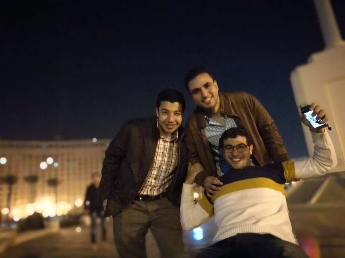 Maismail95's tweet photo. ذكريات ❤️🌸.   ميدان التحرير 🇪🇬 https://t.co/U34CdUwKjh