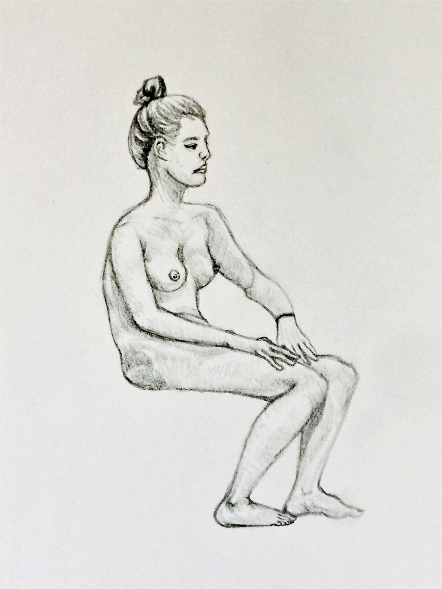 MMKH_Art's tweet photo. Longer #pose duration during this #figuredrawingworkshop, each done in 45 minutes :) #beauty #beautiful #femalemodel #figuredrawing #pencildrawing #sketches #sketch #studies #study #figuredrawingpractice #figure #drawing #art #expression #greyscale #femaleform #humanbody #poses https://t.co/0jci6qmN2K