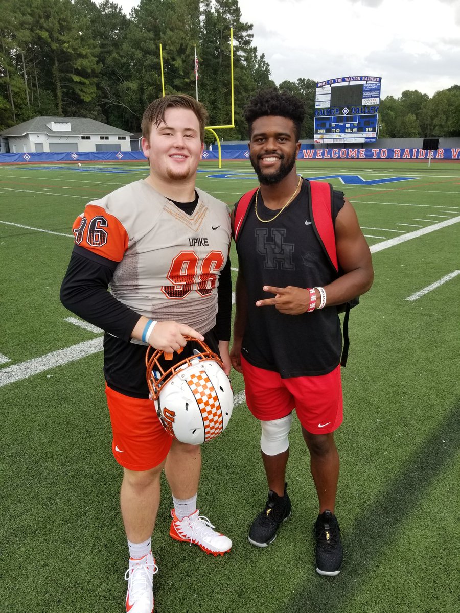 WHSRaiderFans's tweet photo. #RaiderFBFamily @z5raiderss (University of Houston) and @BennettWilson52 (University of Pikeville) https://t.co/El9NppauVI