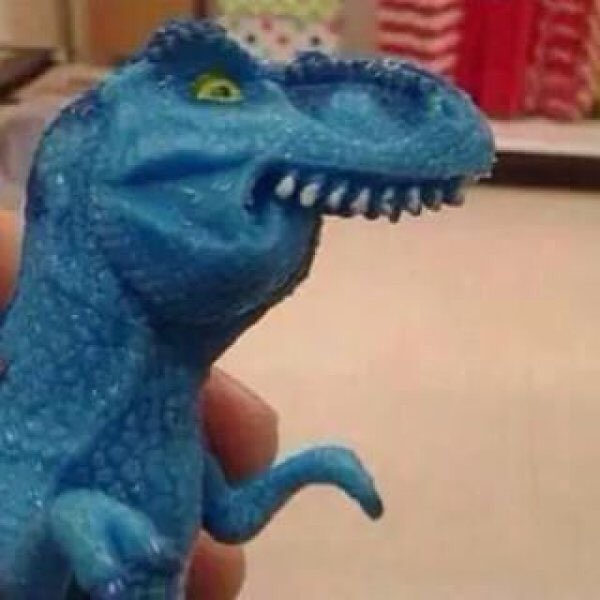 lavecinarubia's tweet photo. ¿Me ofien?
¿Me efcuchan?
¿Me fienten?
¿Eftán ahí, mis fidas?
Yo estoy felif, felif, felif... 🎵 https://t.co/kyIcTBj3cA