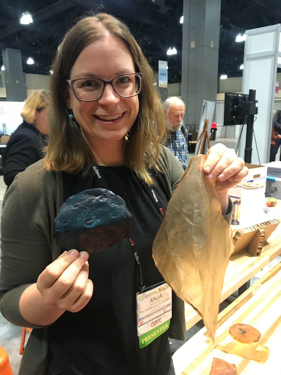 TinkeringStudio's tweet photo. Some nice moments of making today @ScienceCenters ~ canary cutters, kombucha leather, heat transfer vinyl cutting & teeny tiny drawings #MakerSpaceASTC #ASTC2018 https://t.co/qMWVNuBGWG