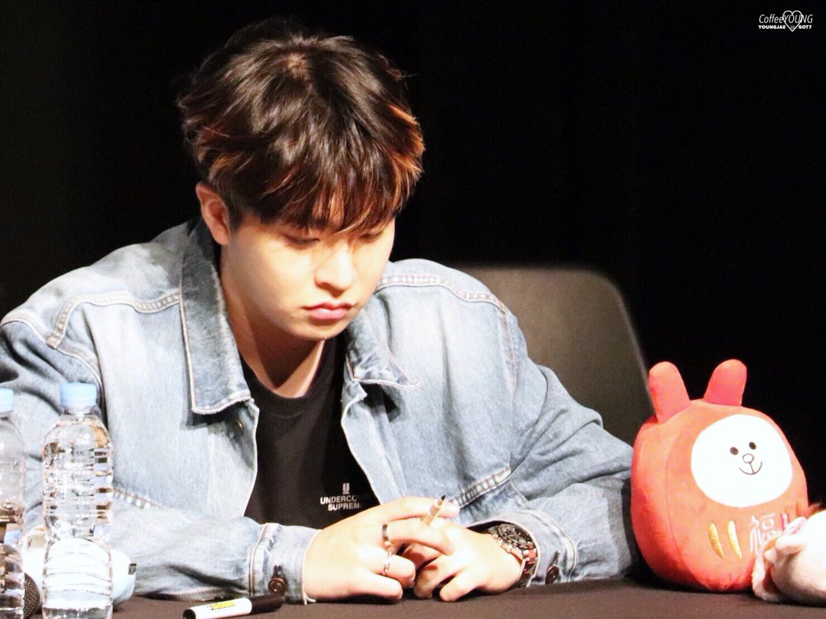 coffeeyoung333's tweet photo. ＊ 180927 코엑스팬싸 ＊

@GOTYJ_Ars_Vita 

#GOT7⁠ ⁠⁠ ⁠⁠ ⁠⁠ ⁠ #갓세븐⁠ ⁠⁠ ⁠⁠ ⁠⁠ ⁠ #영재 #YOUNGJAE #PresentYOU⁠ ⁠⁠ ⁠⁠ ⁠⁠ #Lullaby⁠ ⁠⁠ ⁠⁠ ⁠⁠ ⁠ https://t.co/vpmvyrCfg0