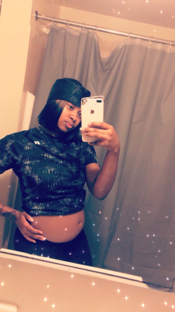 therealaniyahj_'s tweet photo. my biggest blessing 🤞🏽❤️ #MommyToBe https://t.co/H6NZXdJDFC