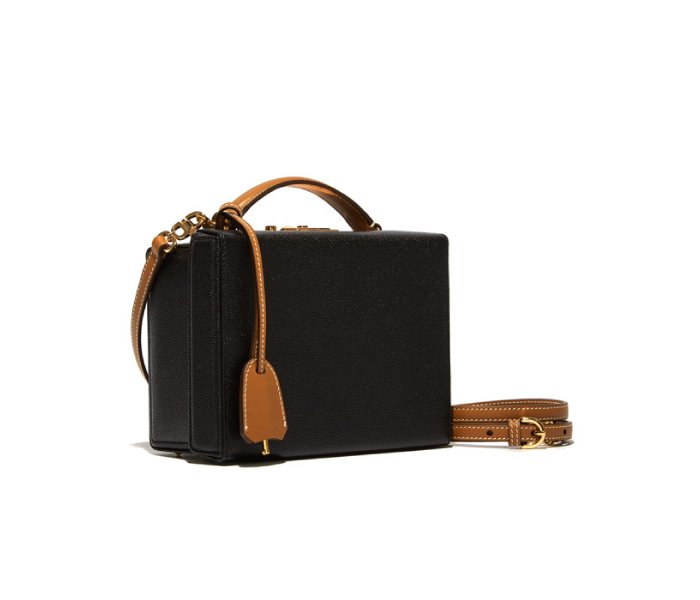 RETOYSweb's tweet image. 「MARK CROSS」が伊勢丹新宿店にてPOP UP SHOPをオープン 2018年秋冬最新コレクションとシグネチャーシルエットのハンドバッグがラインナップ #markcross #マーククロス
retoys.net/pressnews/1219…