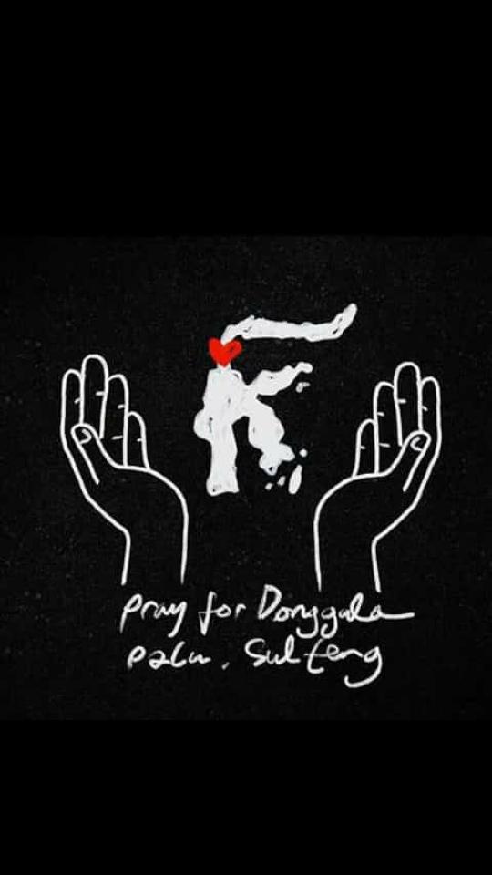irma_nm13's tweet photo. Pray for Indonesia 🙏
#prayforpaludonggala 
#PrayforSulteng 
#PrayforPalu 
#PrayforIndonesia https://t.co/wr8wyZBphY