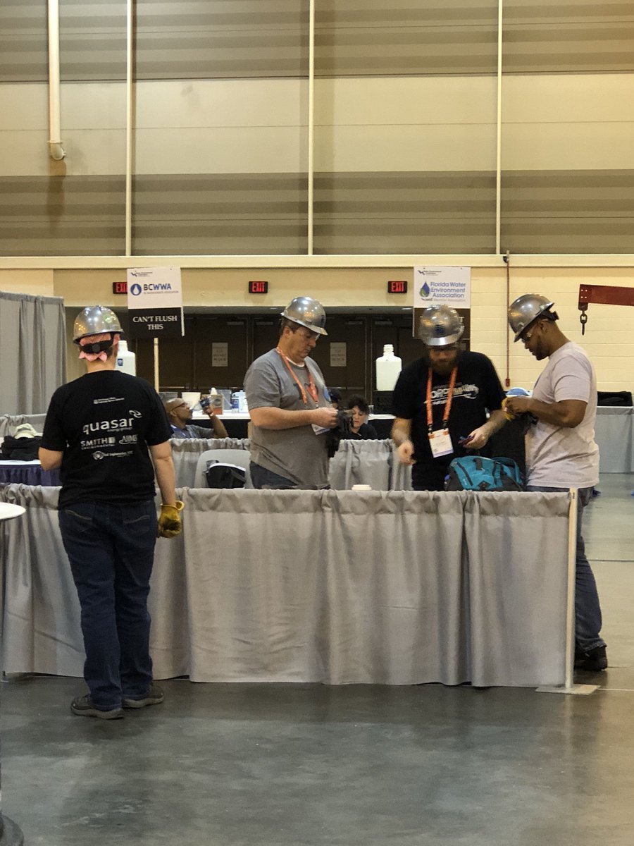 EmpoweringPumps's tweet image. Practice began for #opschallenge! So cool to see our client help these #wateroperators #ConquerTheClog #weftec18