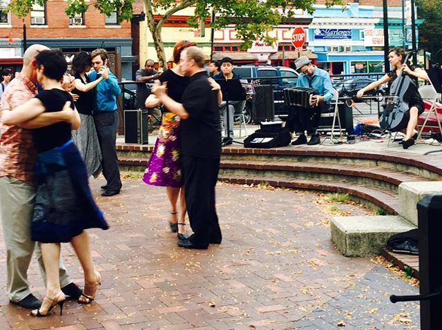 TrifilioTango's tweet photo. It was a perfect September afternoon like this one when #TTT played an outdoor concert/milonga in Mount Pleasant Square last year. Hoping everyone is finding a warm embrace for today's fresh fall air. #tango #washingtondc #Argentina #bandoneon #guitar #c… https://t.co/NABlromWzz https://t.co/xaUe4iN1mK