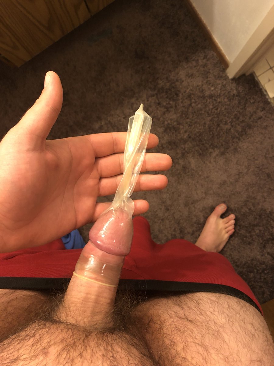 sissy4bbc__'s tweet photo. Magnum vs white boy https://t.co/ePblZAQcgH