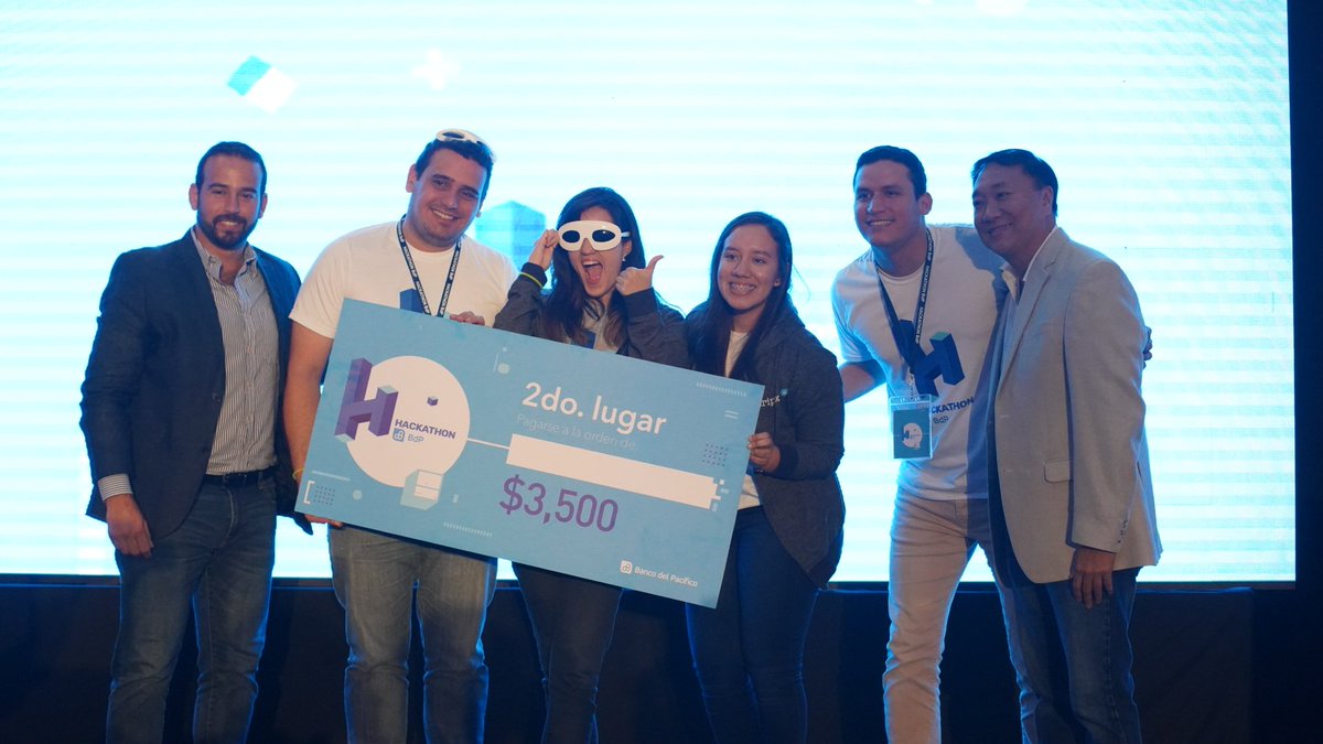 BancoPacificoEC's tweet photo. ¡Felicitamos a los ganadores de #HackathonBdP! 1° #DataVaders, 2° #RegresoDePlutón y 3° #JuntosBdP. Gracias a todos por participar con sus proyectos que aportarán para seguir innovando con soluciones reales en el #BancoDelPacífico. https://t.co/uvMVOGf9f1