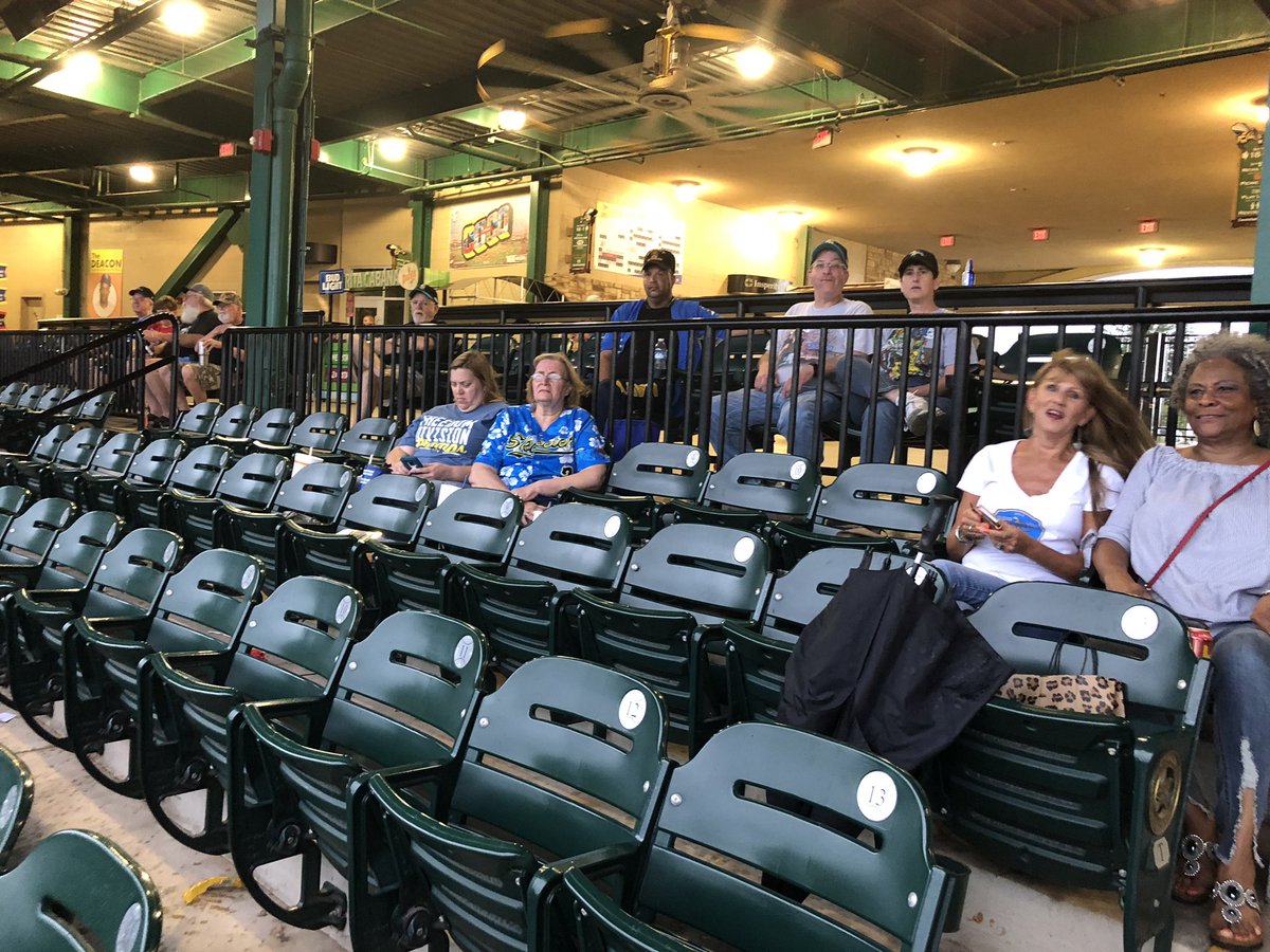 Sandi_Merc's tweet photo. Die hard @SL_Skeeters fans at the stadium to cheer our team on to victory!!! We love you, SKEETERS!! #paintitblack #skeeters #winitall #champions https://t.co/NRsaOtbAZD