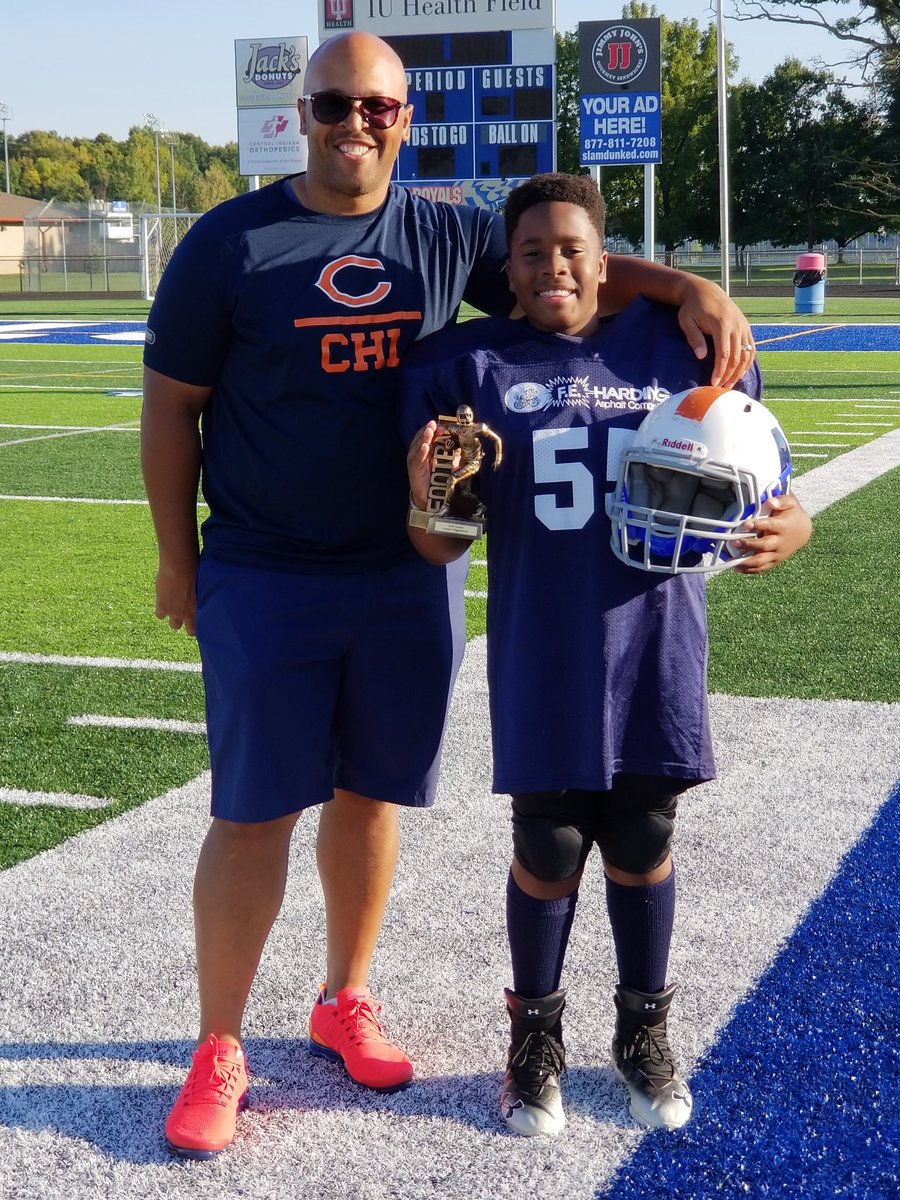 mrcortezmartin's tweet photo. Congratulations Son! 6th Grade Fishers IN Tackle Football Champions- Go NAVY! https://t.co/Z56c8ZjePM