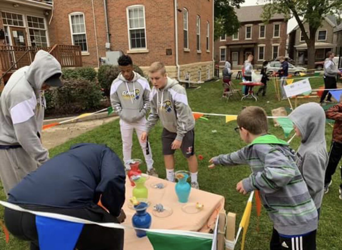 ClarkePrideFB's tweet photo. 1st Community Service is in the books. The 3rd Annual Steeple Square Community Fest was a huge success. #CUFB18
“Get out of yourself and into the community!” https://t.co/TqGAMcbyfa