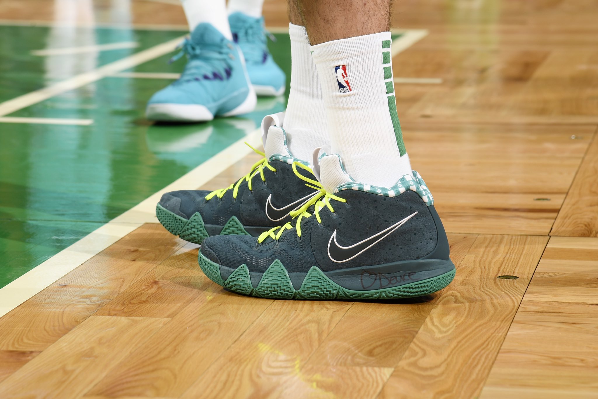 B/R Kicks on Twitter: ".@jaytatum0 the @cncpts x Nike Kyrie 4 “Green Lobster” / Twitter