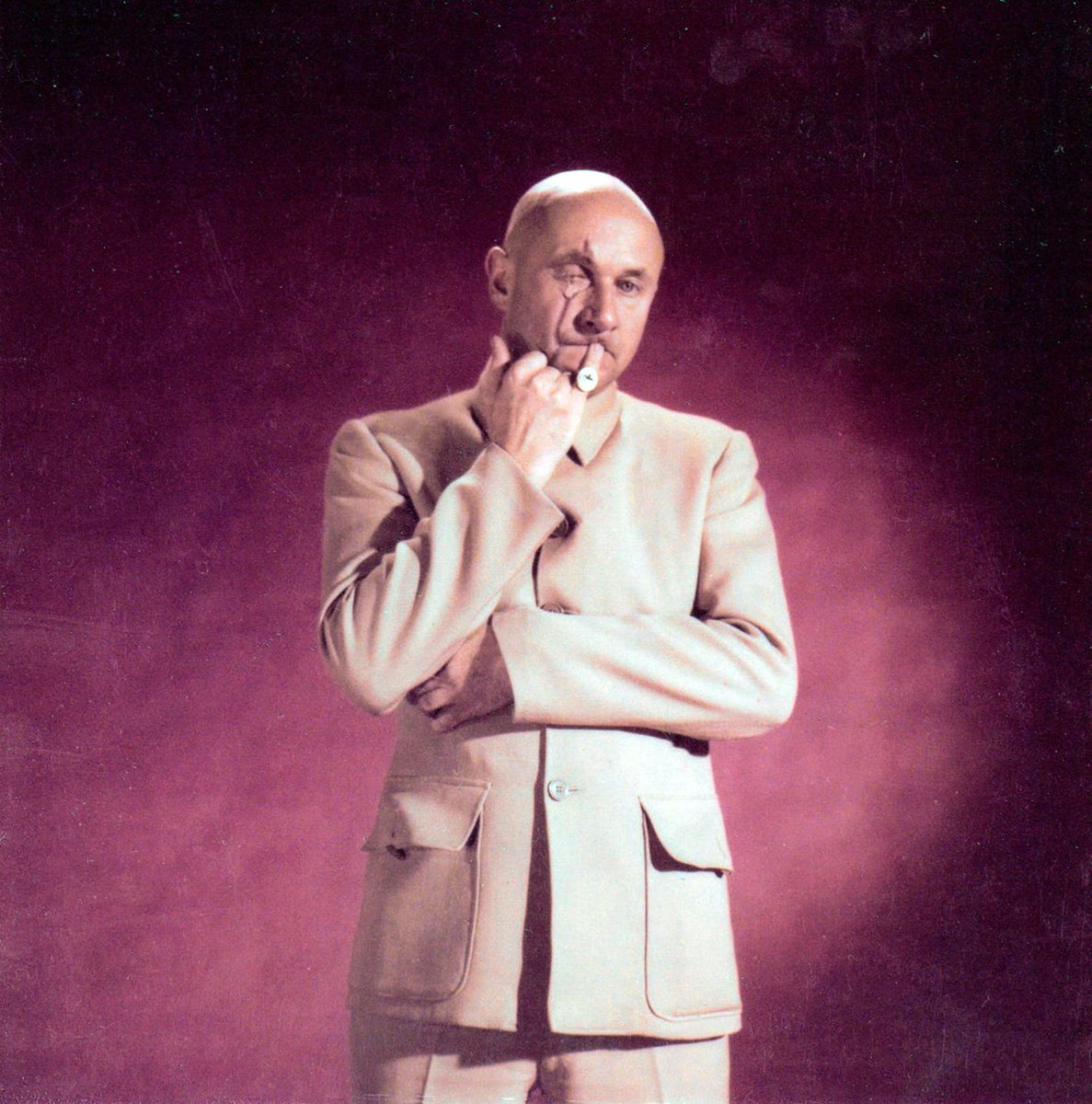 Thunderballs No Twitter A Promotional Still Of Donald Pleasence As Ernst Stavro Blofeld For You Only Live Twice 1967 Bond Jamesbond Oo7 T Co Ftykjylz7r Twitter
