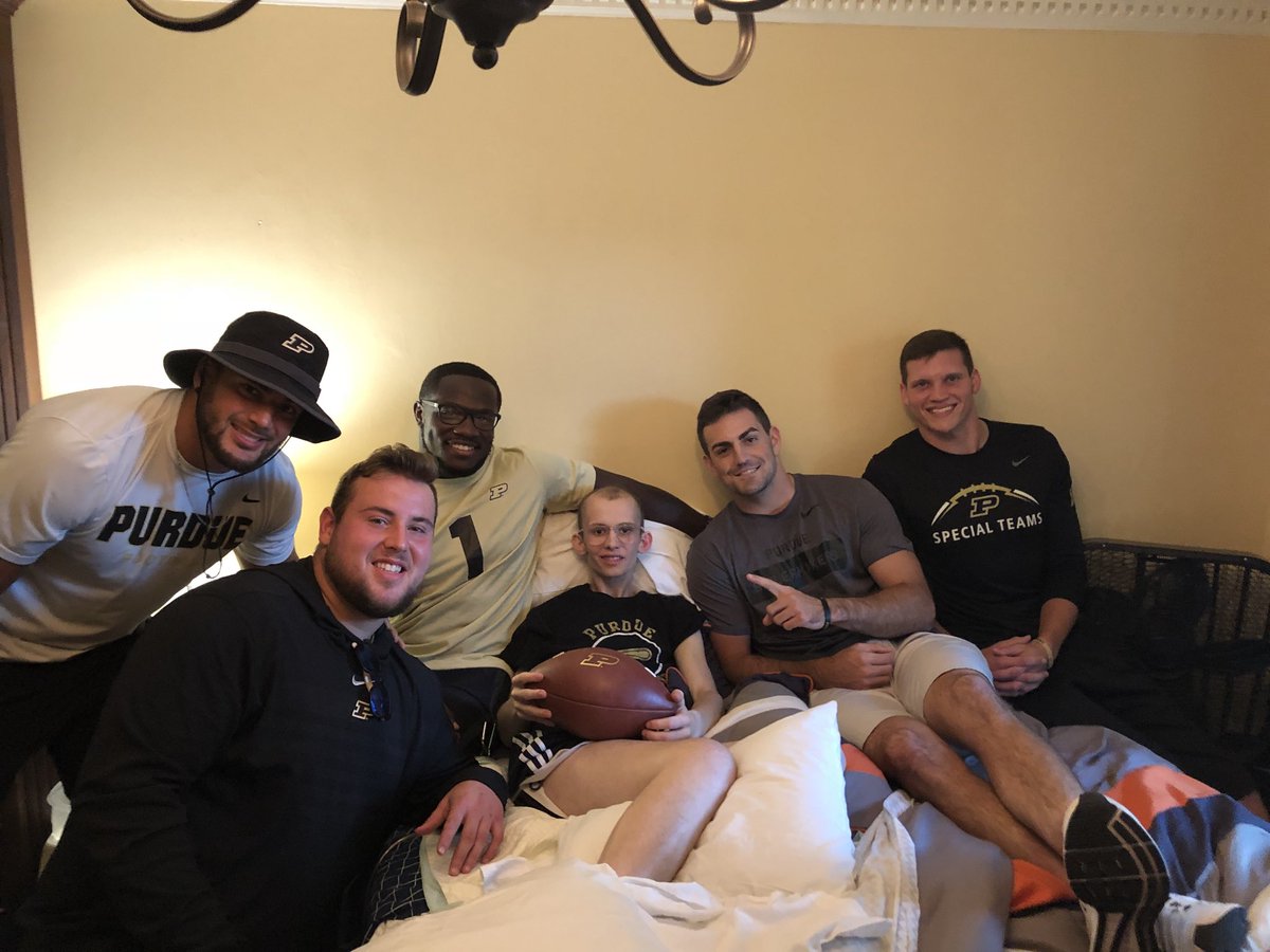 Purdue Football (@boilerfootball) on Twitter photo Delivering the #GameBall from yesterday’s win to our team captain - <a href="/theTylerTrent/">Tyler Trent Foundation</a>!
#BoilerUp #LetsPlayFootball
<a href="/mb_boiler21/">Markus Bailey</a> @blockknox1 <a href="/david_blough10/">David Blough</a> <a href="/ElijahSindelar/">Elijah Sindelar</a> @KirkBarron73 Delivering the #GameBall from yesterday’s win to our team captain - <a href="/theTylerTrent/">Tyler Trent Foundation</a>!
#BoilerUp #LetsPlayFootball
<a href="/mb_boiler21/">Markus Bailey</a> @blockknox1 <a href="/david_blough10/">David Blough</a> <a href="/ElijahSindelar/">Elijah Sindelar</a> @KirkBarron73