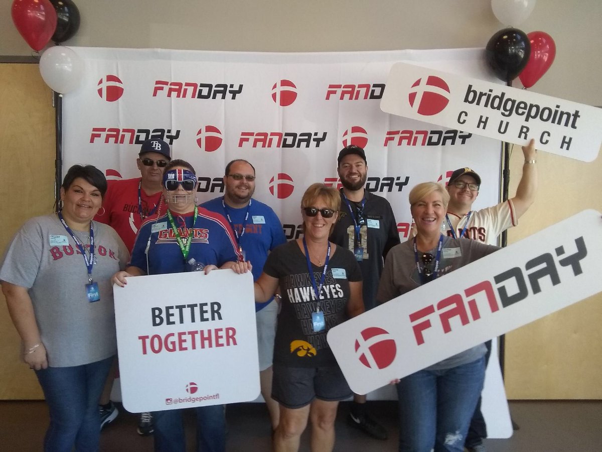 autodetailstpe1's tweet photo. Had a blast with the Team today @bridgepointfl Awesome Fan Day! https://t.co/xDqi6CVtTe