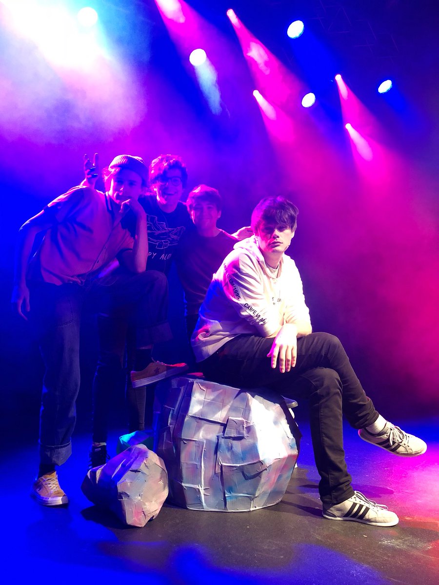 SophieNewt's tweet image. Manchester you well and truly delivered tonight! Thank you so much to everyone who came out and had a laugh with us at the Manchester, Oxford and Bristol shows this weekend. You are all truly wonderful 🚀🙌💛!!