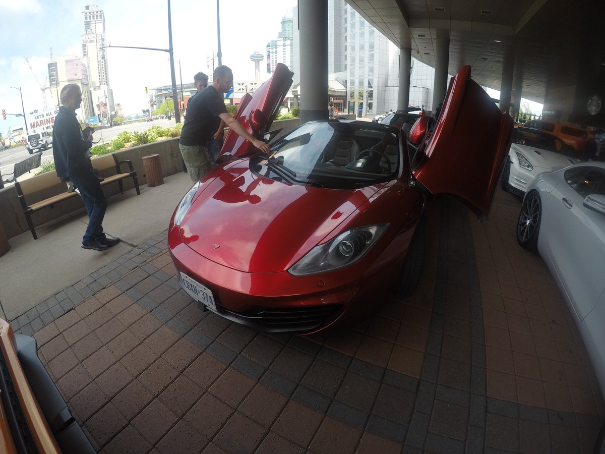 OlGuyShouldBDed's tweet photo. While looking through the archives I realized that one of my dreams had come true.
In 2013 I took 2 pictures from behind barriers at the @autoshowcanada .
In 2018 I drove that same model in the same colour!
The MacLaren  MP4-12C Spyder didn't disappoint.  😃 https://t.co/KYN9cuiGq4