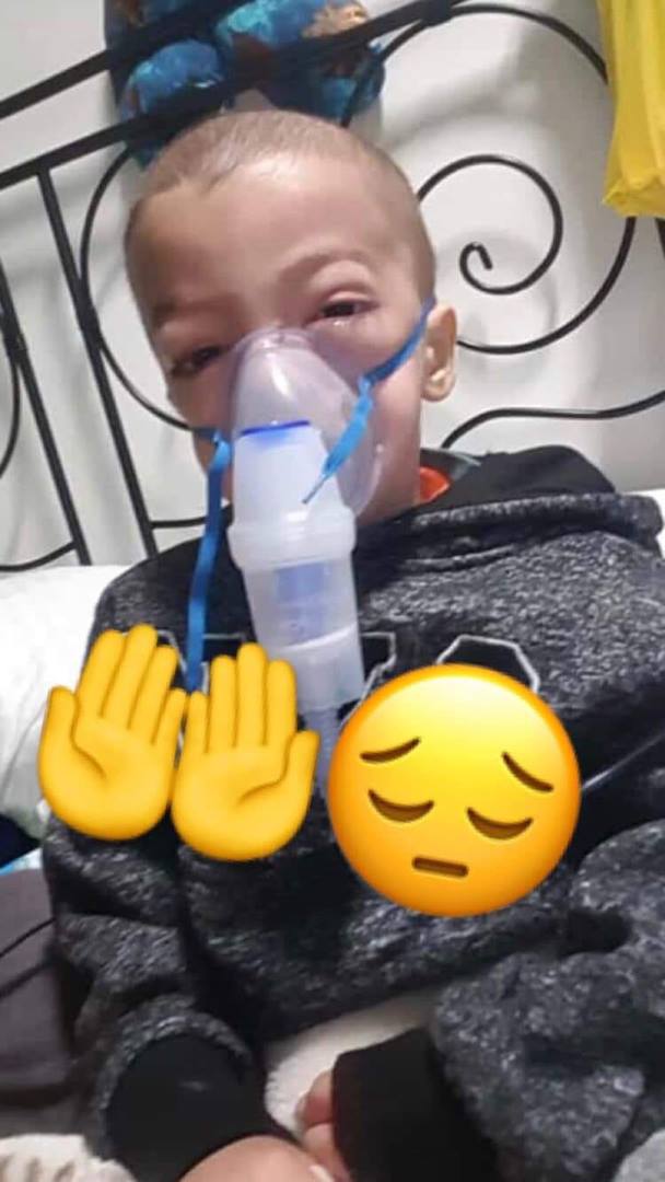 Dapharao's tweet photo. Bitte ein kleines Gebet(Dua) für den kleinen Adnan spreche der kleine hat Krebs und die Ärzte geben in nicht mehr viel Hoffnung...ich wäre euch sehr verbunden wenn ihr ihn in eure Gebete einbindet♥️❗️ https://t.co/w34YjF8rfS