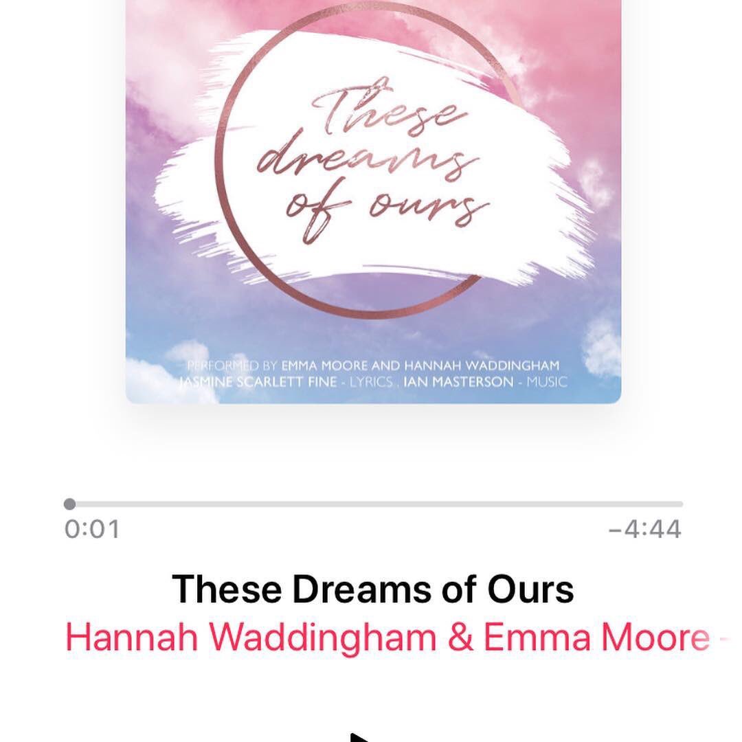 Bextar17's tweet photo. What an incredible night! So proud of Em performing with hannah_waddingham 💖 Please all buy Em’s debut single by downloading on iTunes and help raise money for @futuredreamss ✨ #emmamoore @ The London Palladium #FDTEN https://t.co/2mFftltwcn