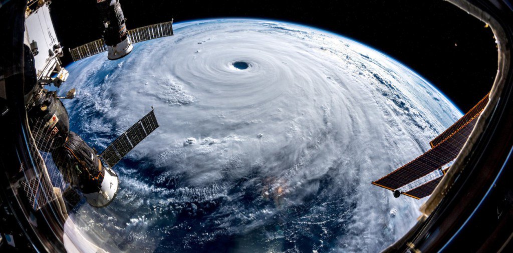 MOVISISEC's tweet image. #Tifón #Trami continúa #afectándo #Japón. movisis.org/2018/09/30/tif…