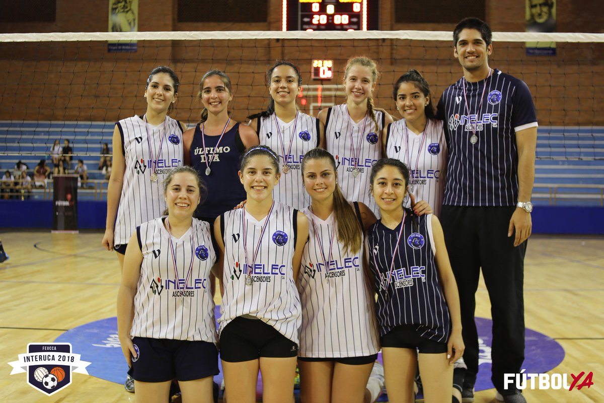 feuccapy's tweet photo. ¡¡OTRA PARA CONTABLES!! 🏐🏆😱
Las chicas del equipo de Contables salieron campeonas en la categoría Volley Femenino ante CyT.
#interuca #feucca #volley https://t.co/KOPic2S6nN