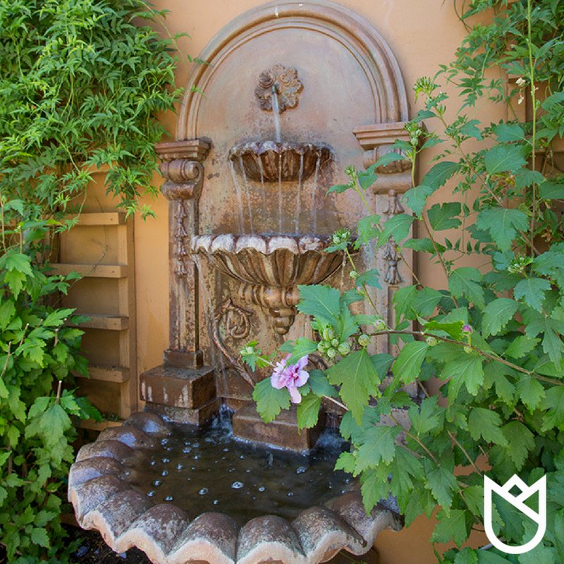 kathleenjenniso's tweet photo. The sound of water on the patio from a fountain is so relaxing #interiordesignmagazine #lovetohome #myfabhome #hometohave https://t.co/101xbs3lJ1