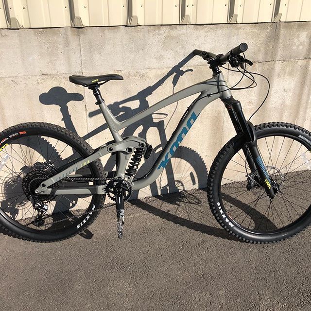 intergalacticbs's tweet photo. #newbikeday #konaprocess #cbibikes #konabikes #maxxistires #rockshoxyari #rockshoxsuperdeluxe #srameagle #wtb #idahofalls https://t.co/qwPVX7KwnH