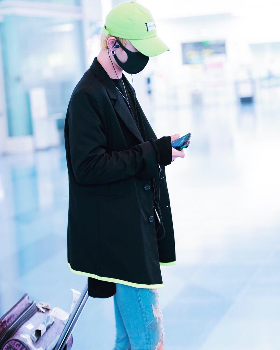 C_bum1007's tweet photo. OVERPOUND🔻

#OVERPOUND #U #CHANGBUM https://t.co/X6cjZBeLCD