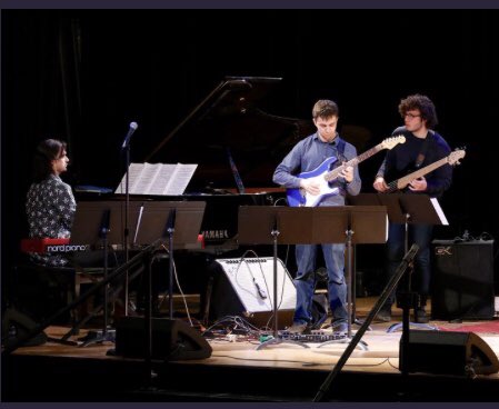 andy_ranieri's tweet photo. #tb to playing with the yellow jackets ensemble last year at the Humber aud!! #humberblitz #contemporaryfusionisathing https://t.co/WDH3rDvTNO