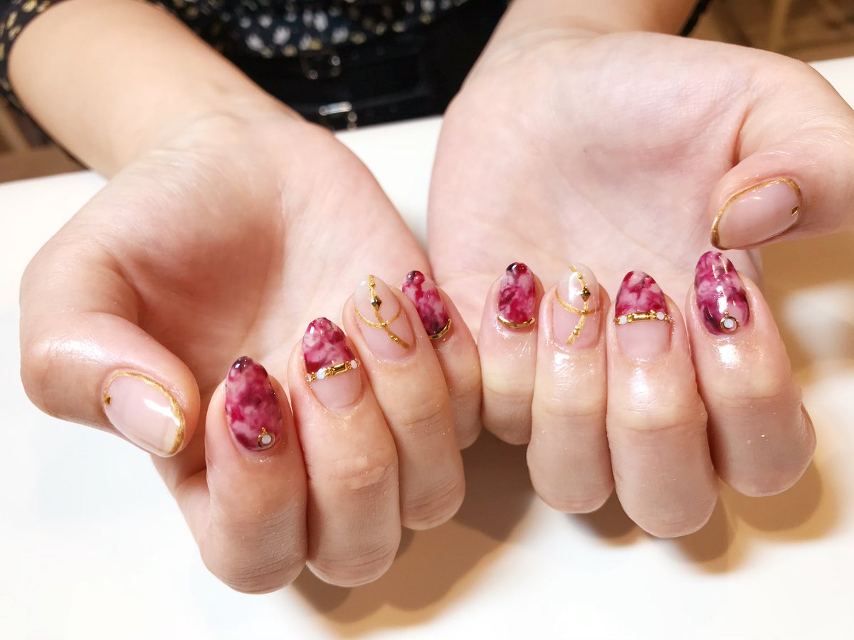 Tokio Nail Tokionail 新宿御苑前 新宿 駅近 ネイル サロン 初回オフ無料 初回10 オフ 手書きアート キャラネイル可能 ディズニーネイル可能 イベントネイル可能 Nail Tokyo Japan 痛 ネイル 大人ネイル キレイめネイル 秋ネイル 個性派ネイル