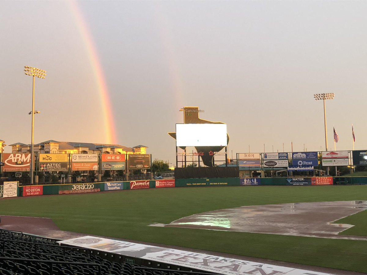 Sandi_Merc's tweet photo. @SL_Skeeters win under a gorgeous double rainbow!!! https://t.co/cSSRa6TJYm