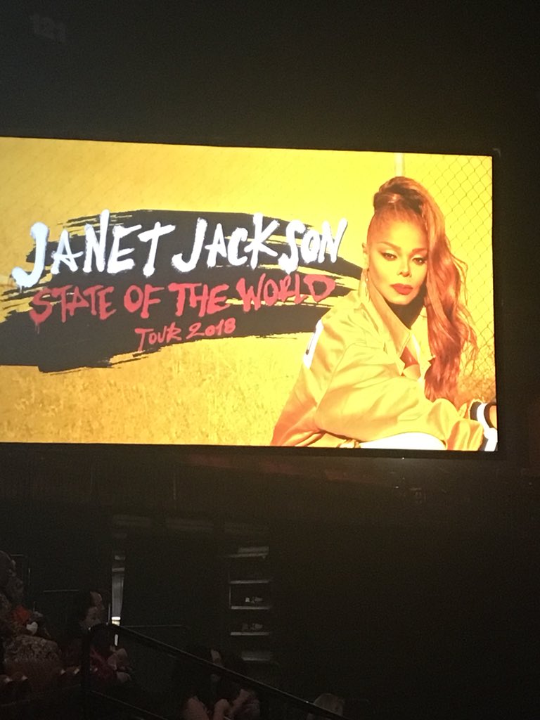 MiloneLisa's tweet photo. Janet Jackson @MoheganSun #LuvinLife https://t.co/LPeUlGzgUm