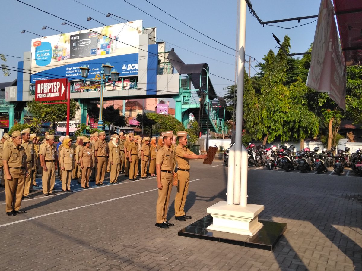 Maknai Hari Kesaktian Pancasila dengan pelayanan prima...@humasjateng @prasetyo1115 @kominfo_jtg