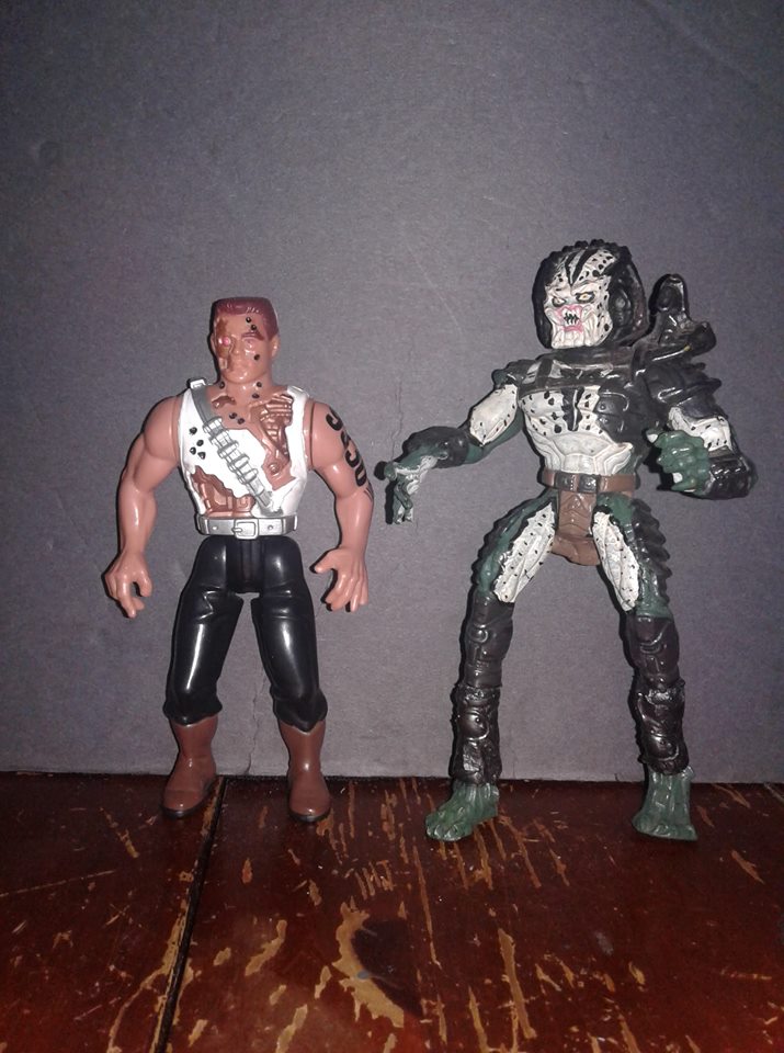 BurdgeJeremy's tweet photo. Hello #Predatorfans #Kennerfiguresfans and @PixelDan i just wanted to share my custom movie style Predator figure for the @KennerToys toy line hope you like it guys. https://t.co/thA6BzwB9V