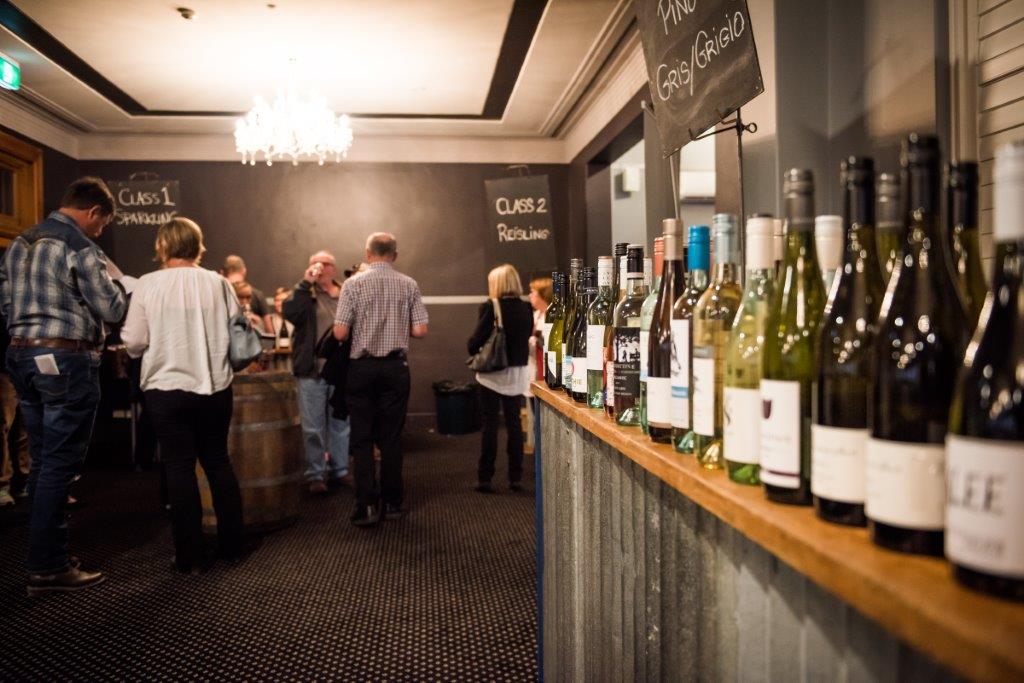 HotelCanobolas's tweet photo. Our signature Wine Show Tasting will be held Friday  October 12. Head to the website to book your tickets. This is an event not to be missed. https://t.co/yhYY6tMKir 
#thehotelcanobolas #orangensw #orange360 #wineweek https://t.co/S7zOJcrEsJ