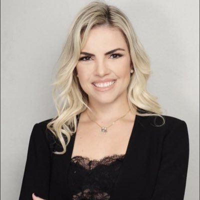 GermannaG's tweet photo. #NovaFotoDoPerfil https://t.co/OJqi9r10rk