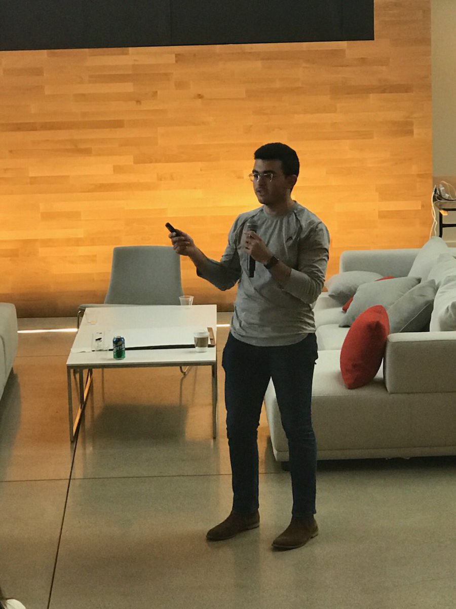georgemasto's tweet photo. Thank you to @mithackmed, @ACPMHackathon, and @ThePeoplesDr for putting on an awesome hackathon weekend! Had a really fun time working on postop orthopedic patient workflows #hackathon #meetmayomed #shub @adikhurana @LIV_inOnAPrayer @CMack390 https://t.co/UCiuLBLHNA