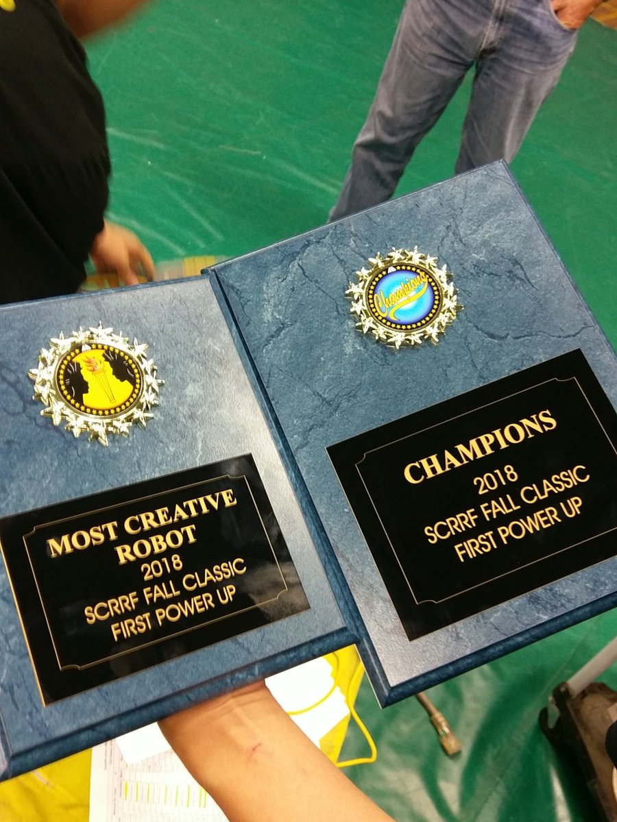 Pantherbotics's tweet image. Taking home the W at the SCRRF Fall Classic! Would not have been possible without our partners 5199 and 7042! @NPProwler @NPPrincipal11