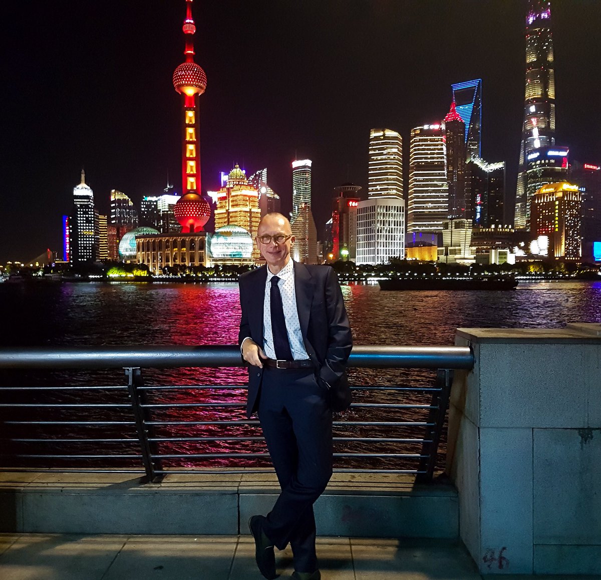 HuddCloth's tweet image. Shanghai you’ve been wonderful. Next stop. Hangzhou #chinatour #huddersfieldcloth