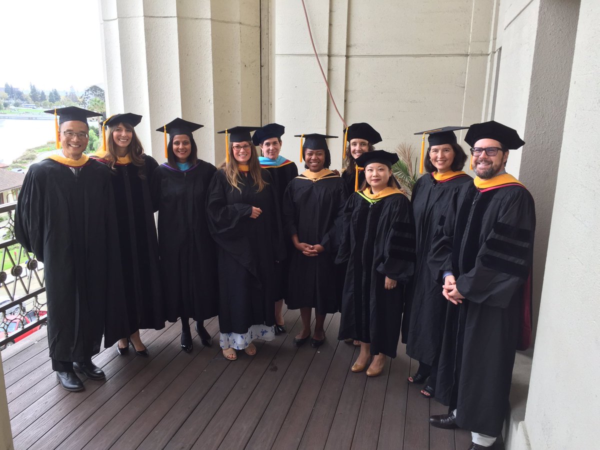 understandmind's tweet photo. Here we are @wrightinstitute Faculty. Class of 2016, so proud of you!! https://t.co/weVla1MpRe