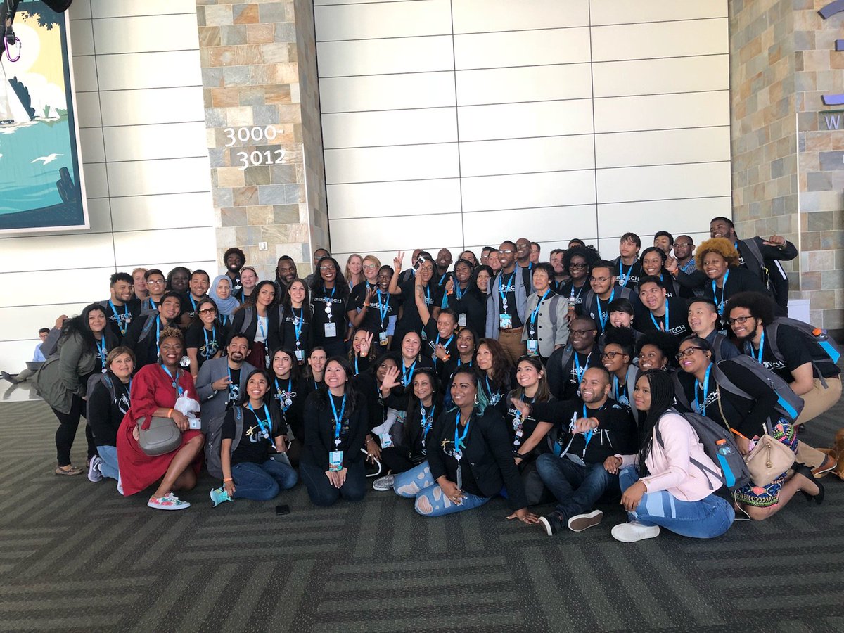 Had such a great time with the <a href="/PepUPTech/">PepUp Tech☁️</a> crew at #DF18 !
Thank you to all that made this possible 🙌🤗
