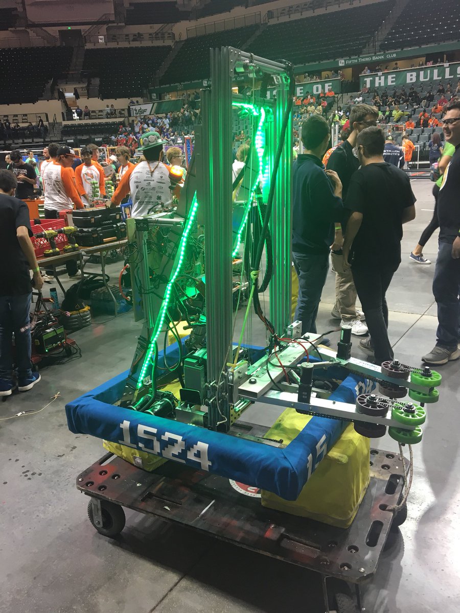 What an awesome time at @ROBOTICONTampa ! Our off season robot S.R.A.M. captained the 3rd seed alliance to the finals! What an awesome event. Can’t wait for next year!! 👽